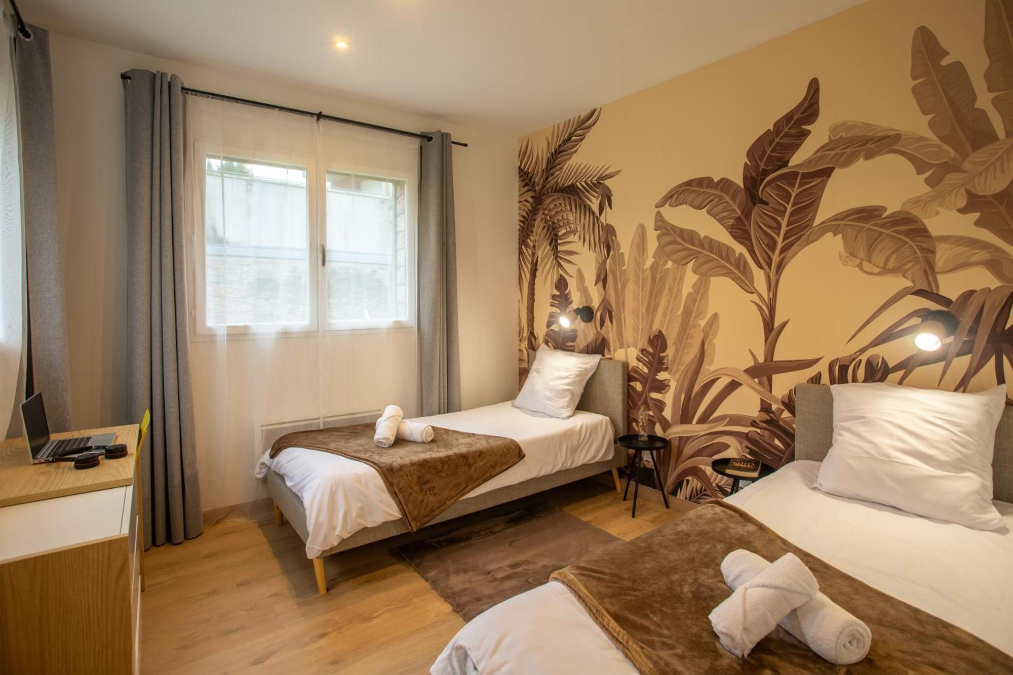 La Chute Des Feuilles - 2 Lits Simples - T2 Hyper Centre Apartment Абвил Екстериор снимка
