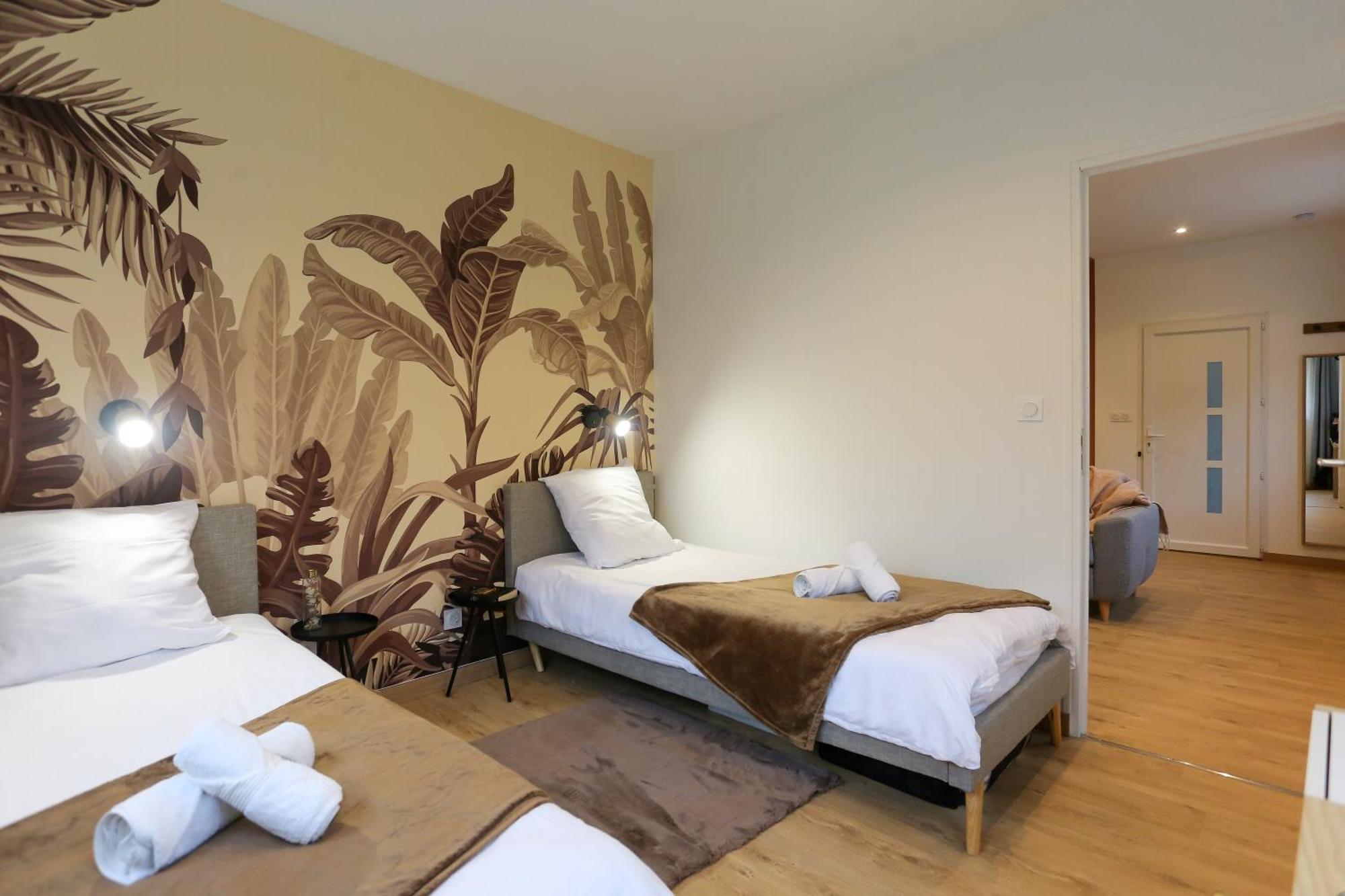 La Chute Des Feuilles - 2 Lits Simples - T2 Hyper Centre Apartment Абвил Екстериор снимка