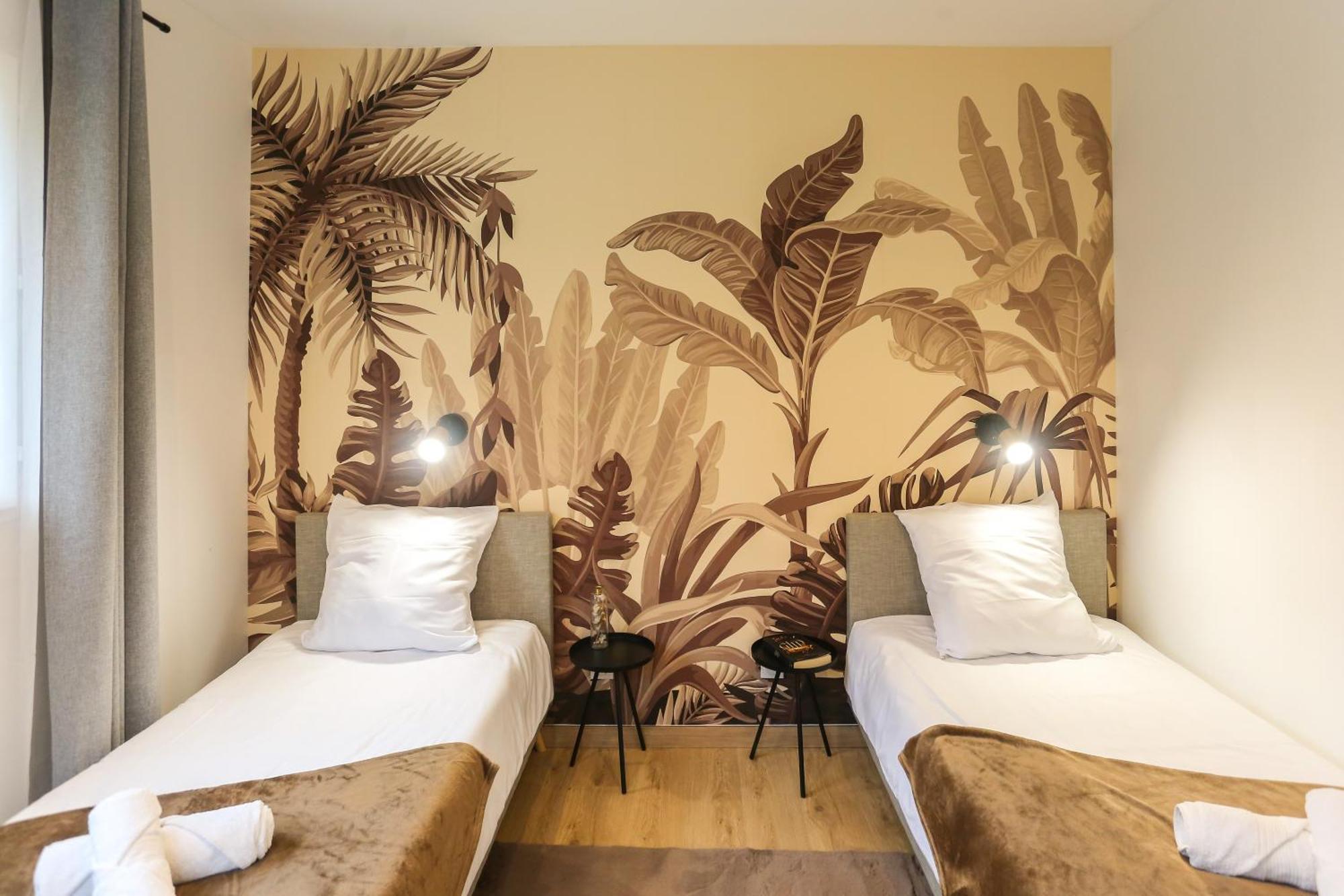 La Chute Des Feuilles - 2 Lits Simples - T2 Hyper Centre Apartment Абвил Екстериор снимка